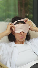 Silk sleep mask, color "Powder Pink"