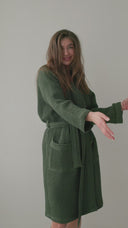 Халат из текстурного хлопка "Насыщенно зеленый"